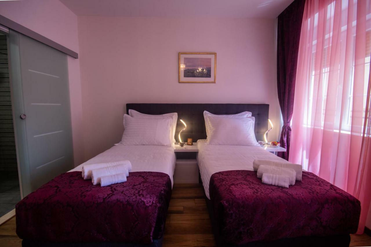 Center Luxury Rooms 3 Split Exteriör bild