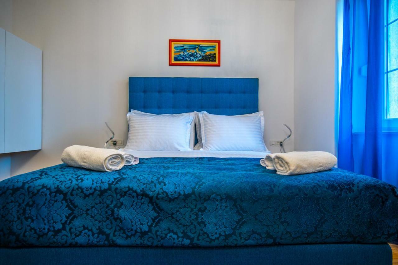 Center Luxury Rooms 3 Split Exteriör bild